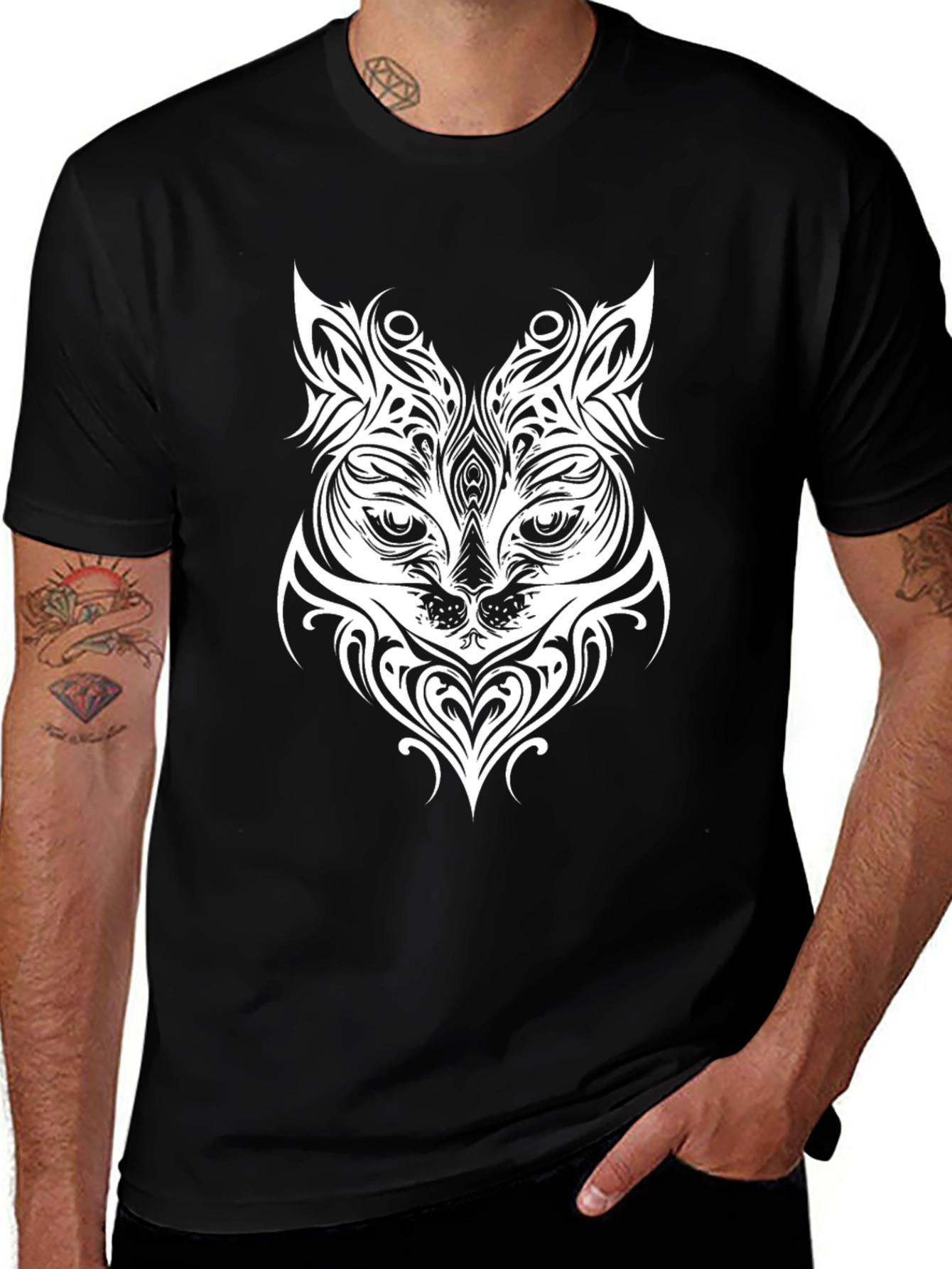 Tribal Cat Graphic Print T-Shirt
