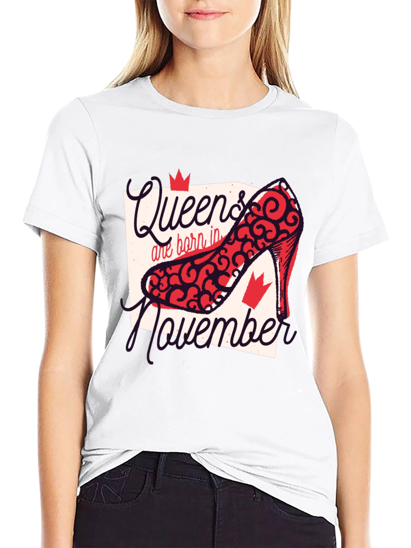 Queens Born in November T-Shirt