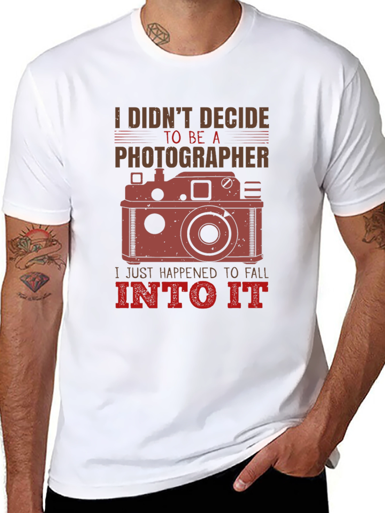 Photographers T-Shirt: I Didnt Decide To Be A Photographer