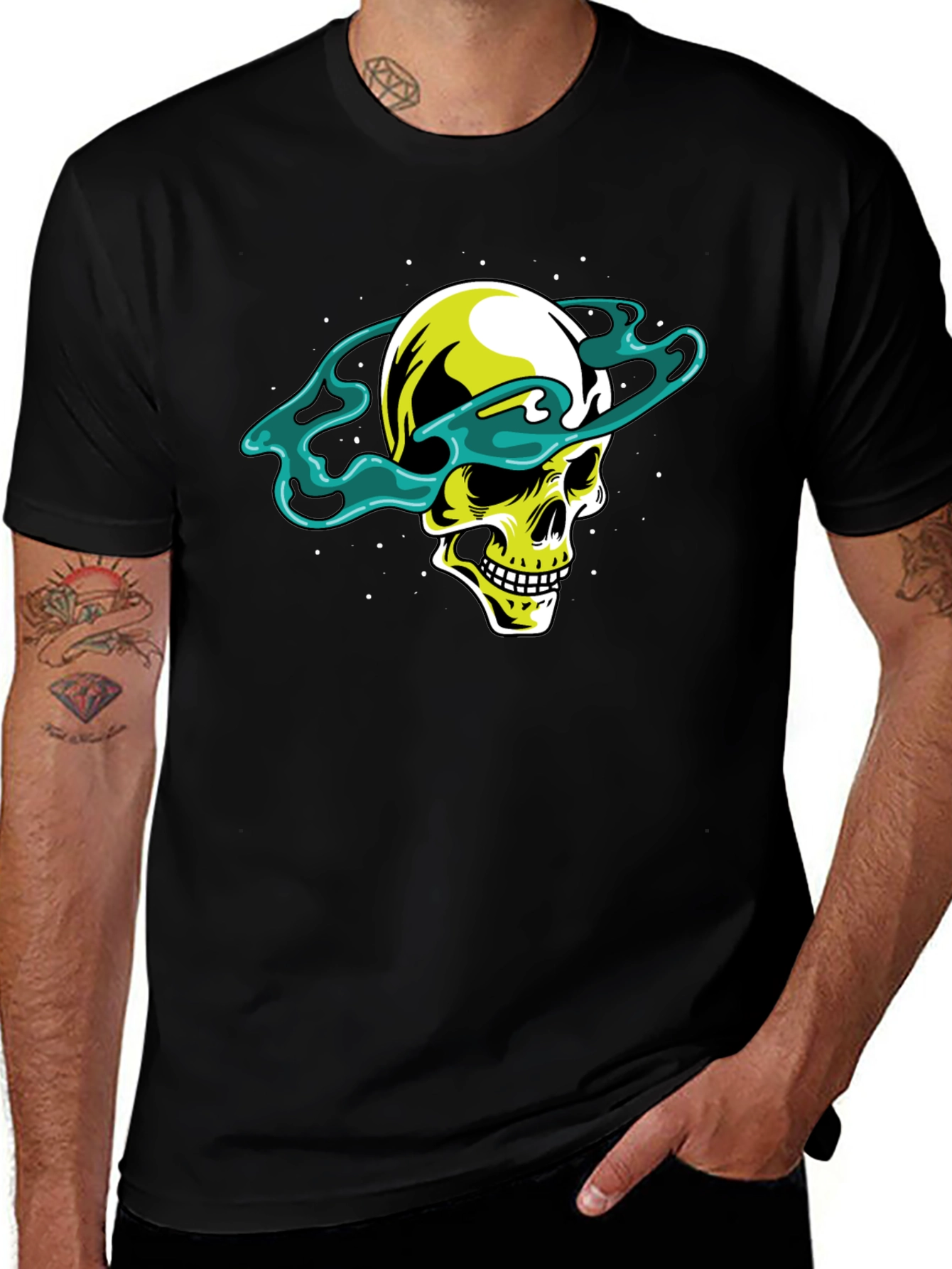Skull Saturn Graphic Tee - Cool Black T-Shirt