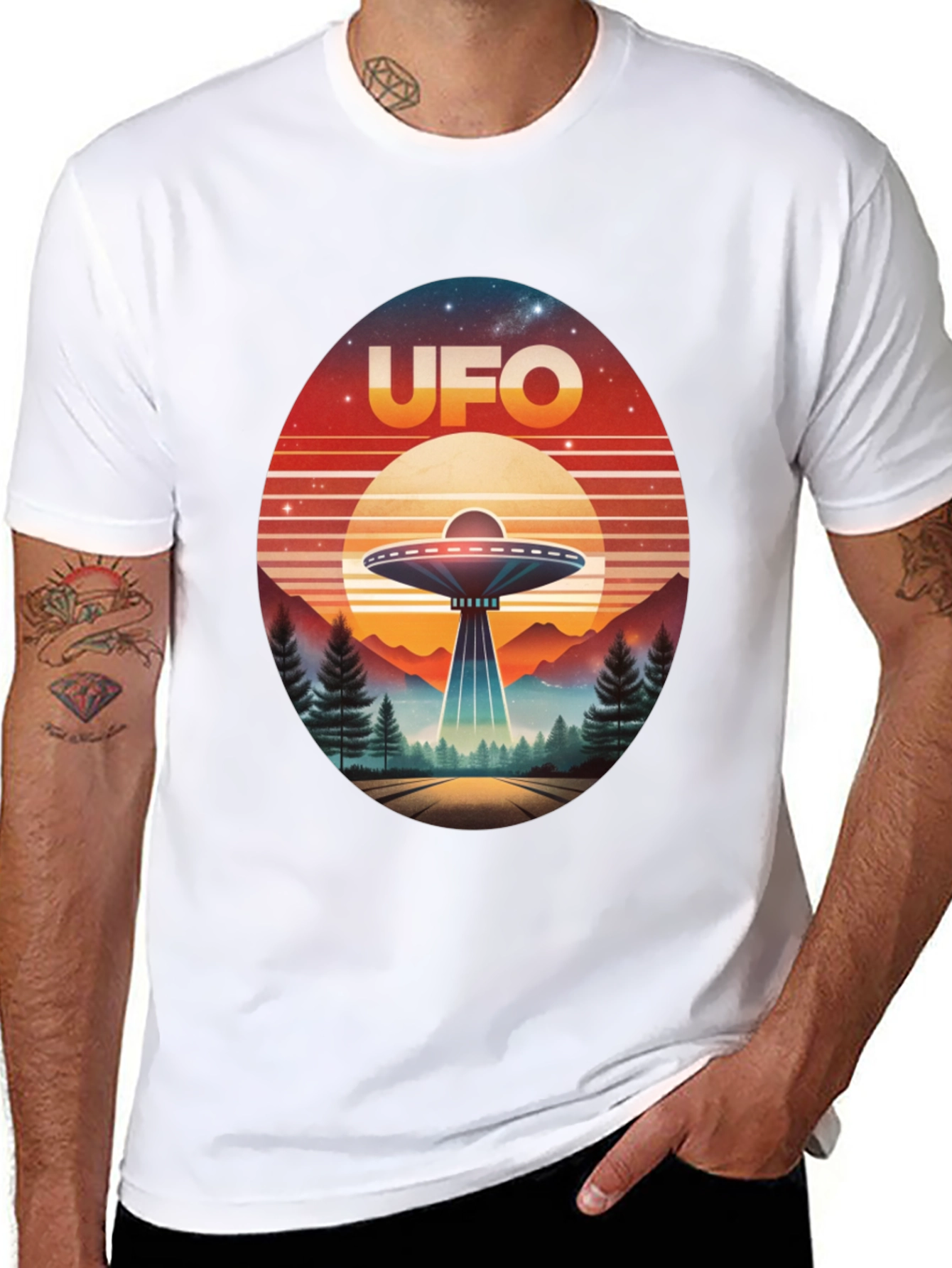 Retro UFO T-Shirt - Sci-Fi Graphic Tee