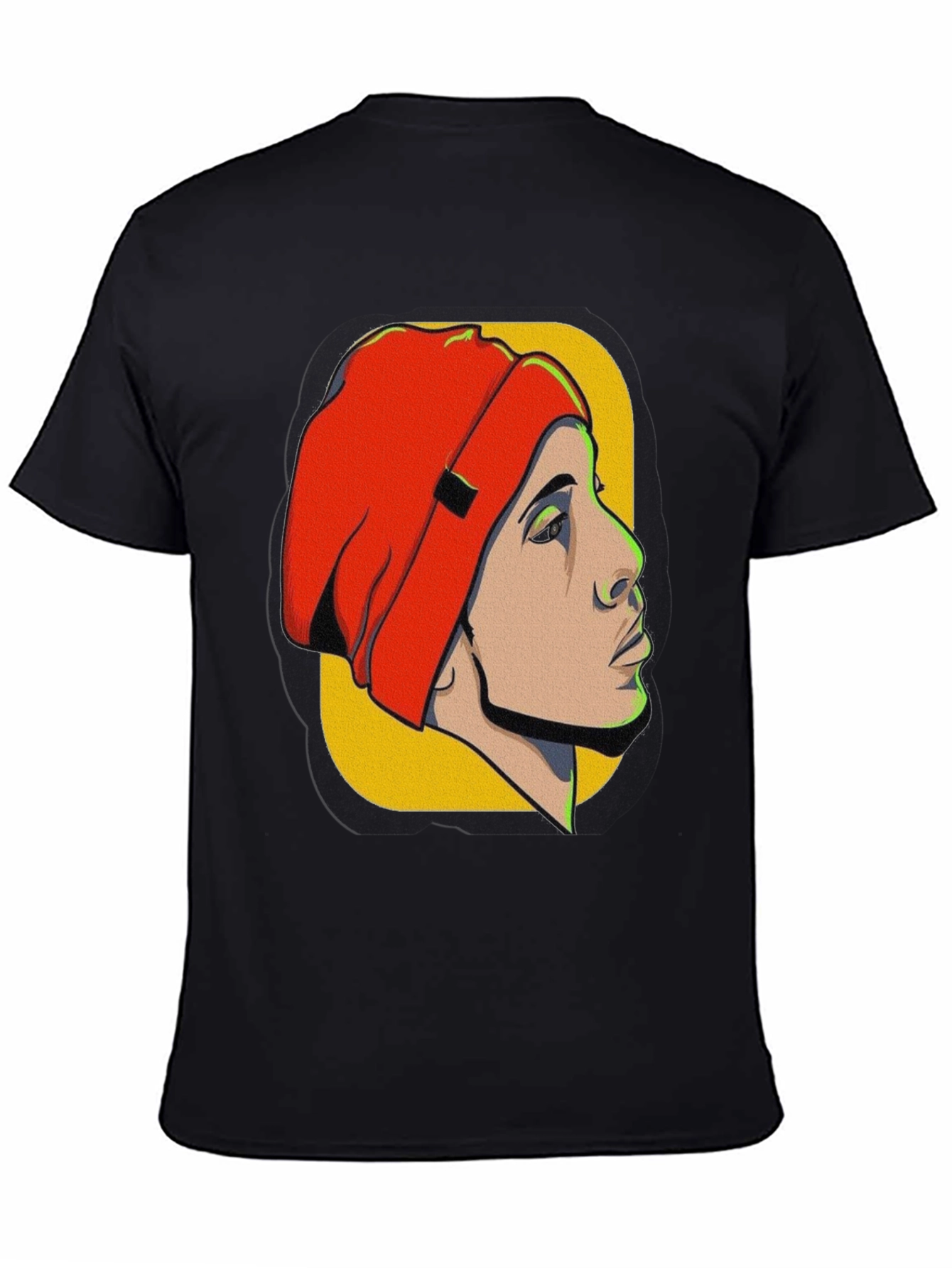 Pop Art Graphic Tee: Retro Style