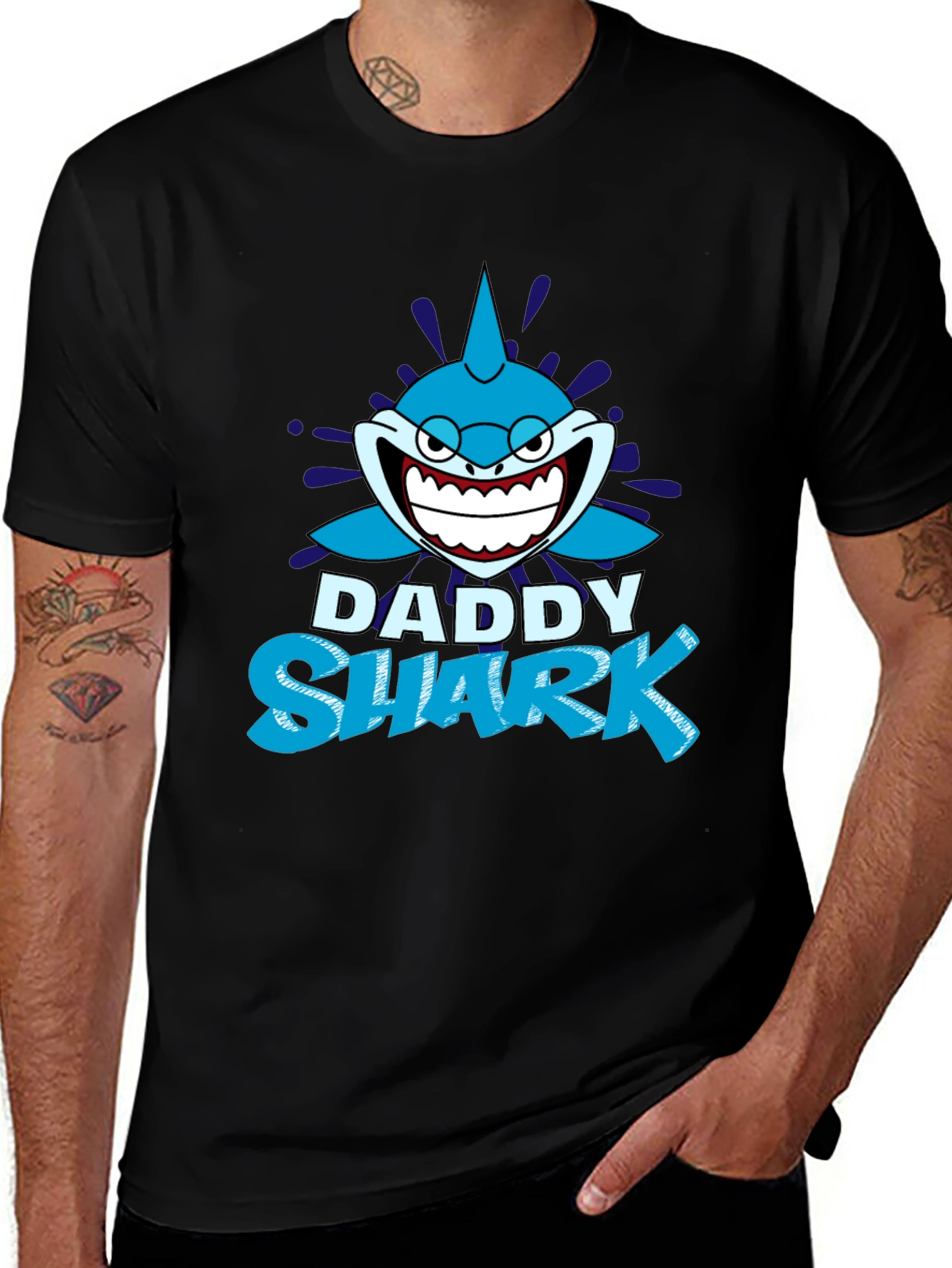 Daddy Shark Graphic T-Shirt - Black