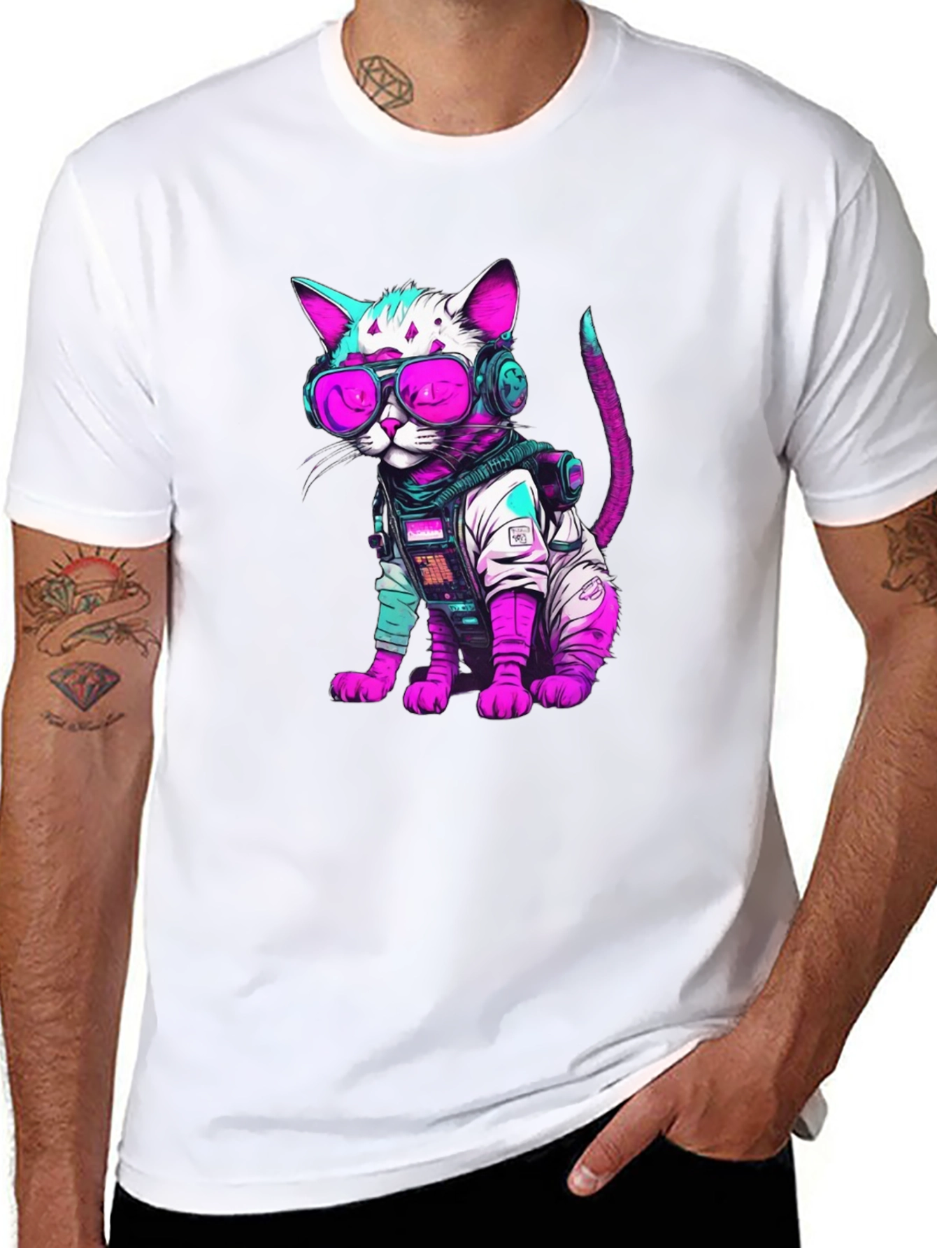 Cyberpunk Cat T-Shirt - Futuristic Feline Fashion