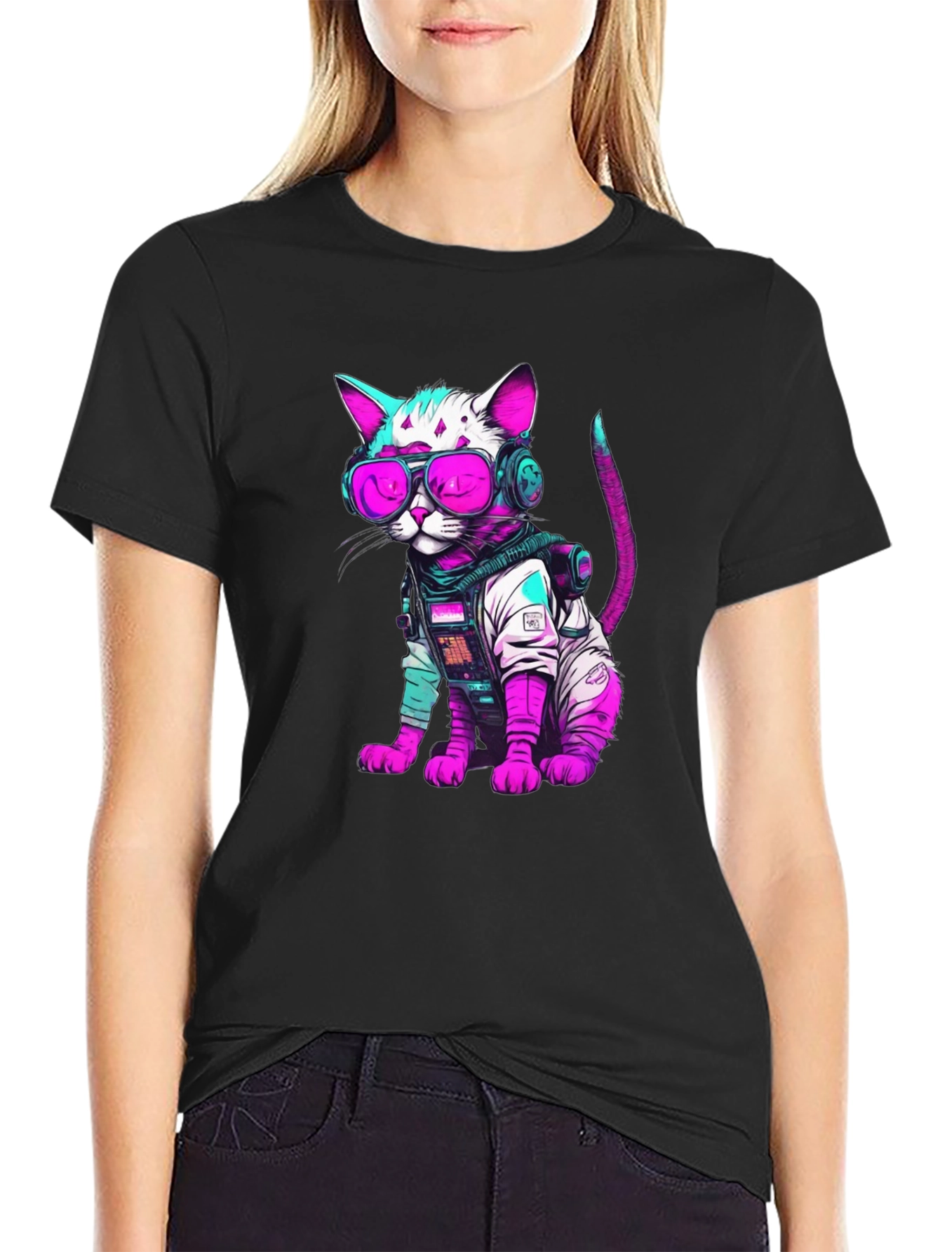 Cyberpunk Cat T-Shirt - Futuristic Feline Fashion