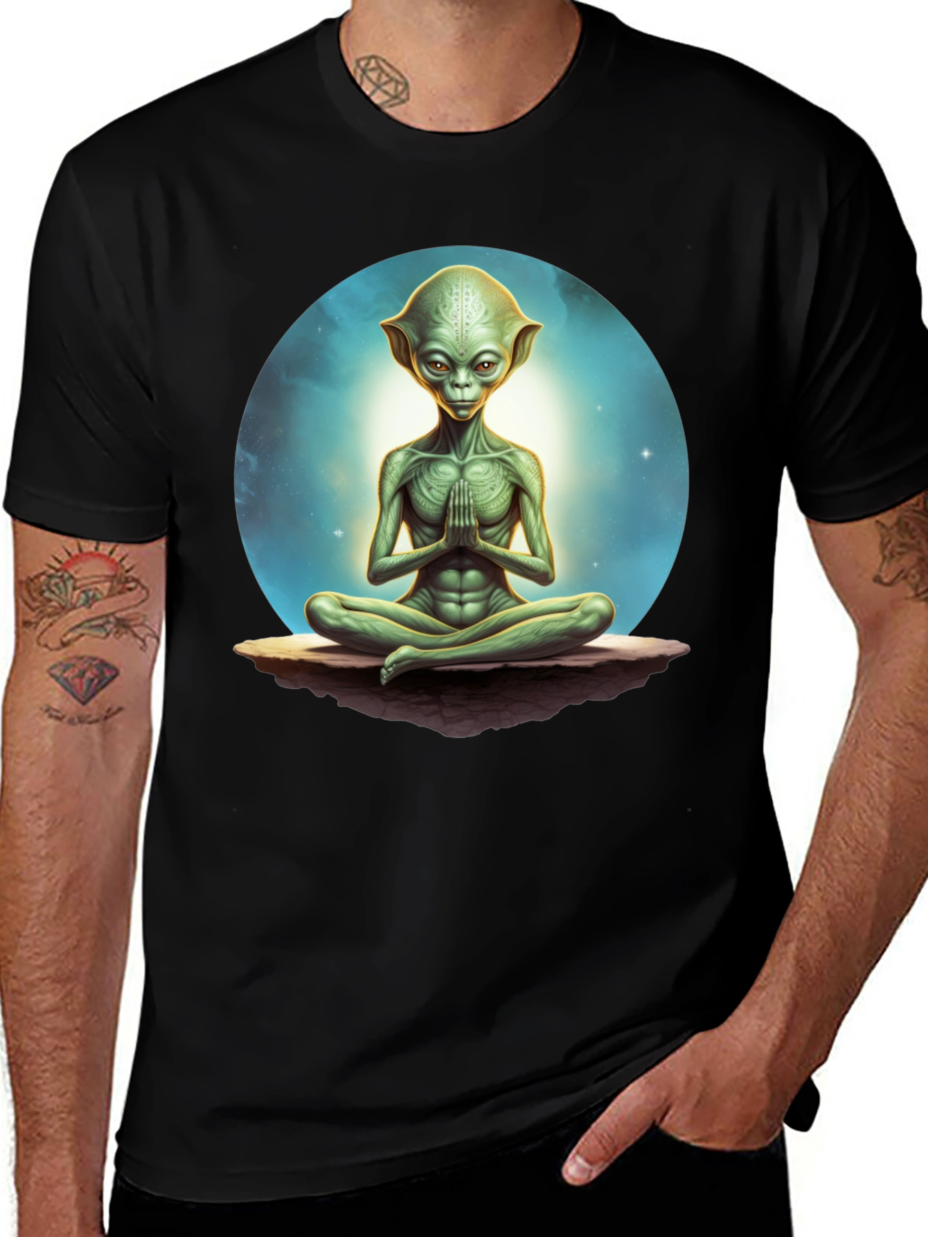 Meditating Alien Graphic Tee - Black