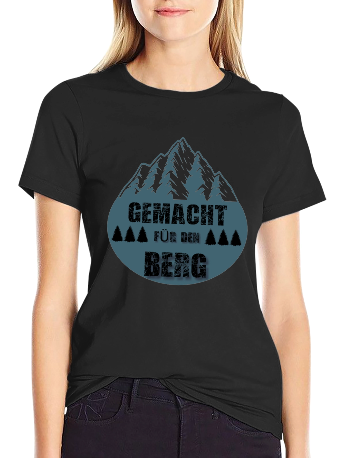 Gemacht Fur Den Berg Black T-Shirt Mountain Design