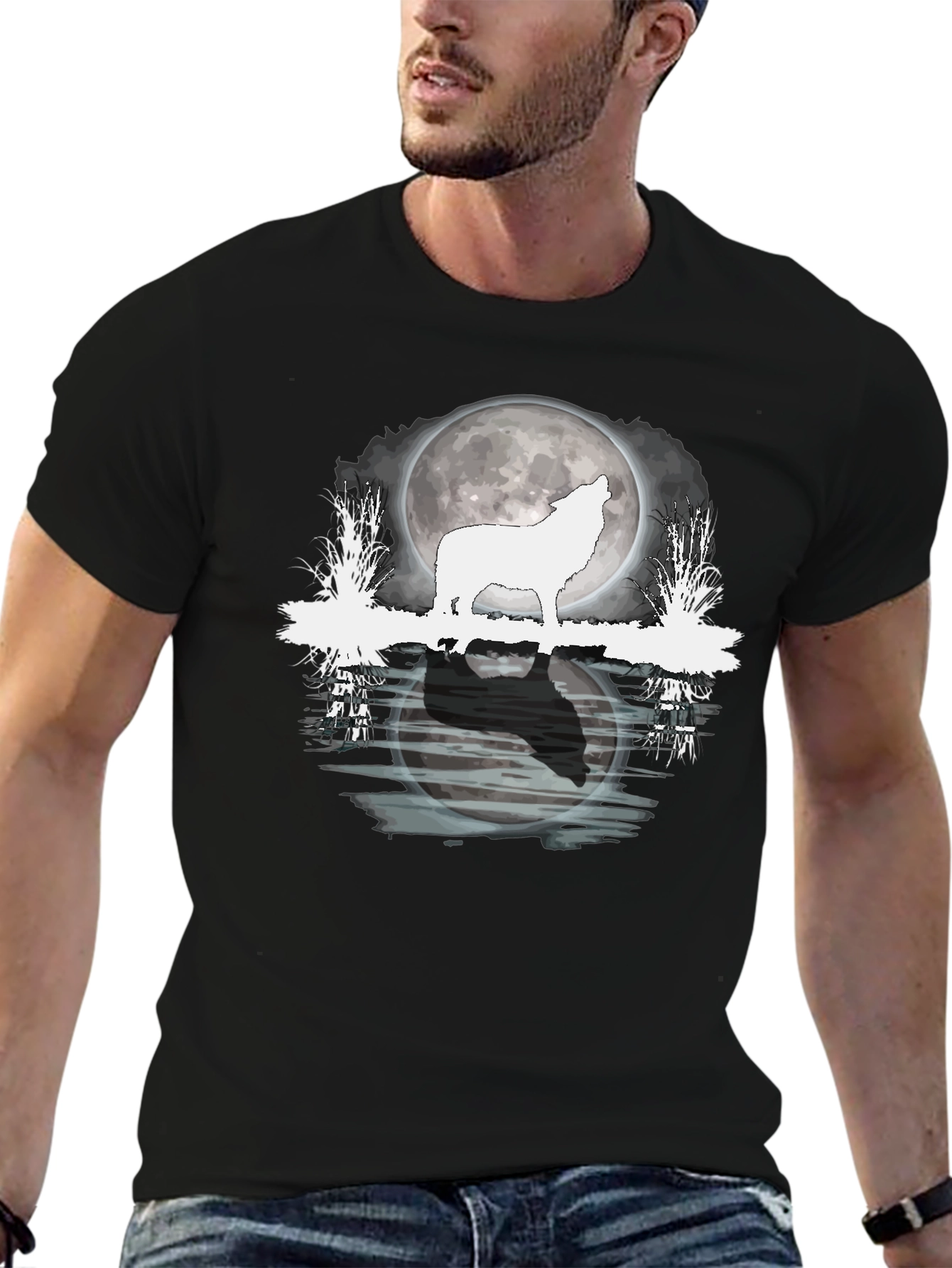 Wolf Howling at Moon Graphic T-Shirt