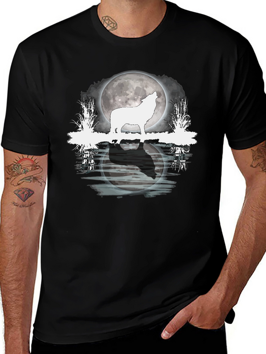 Wolf Howling at Moon Graphic T-Shirt