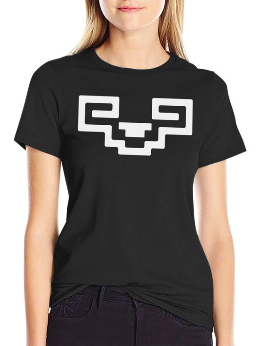 Pixel Bear Graphic Tee - Modern Streetwear