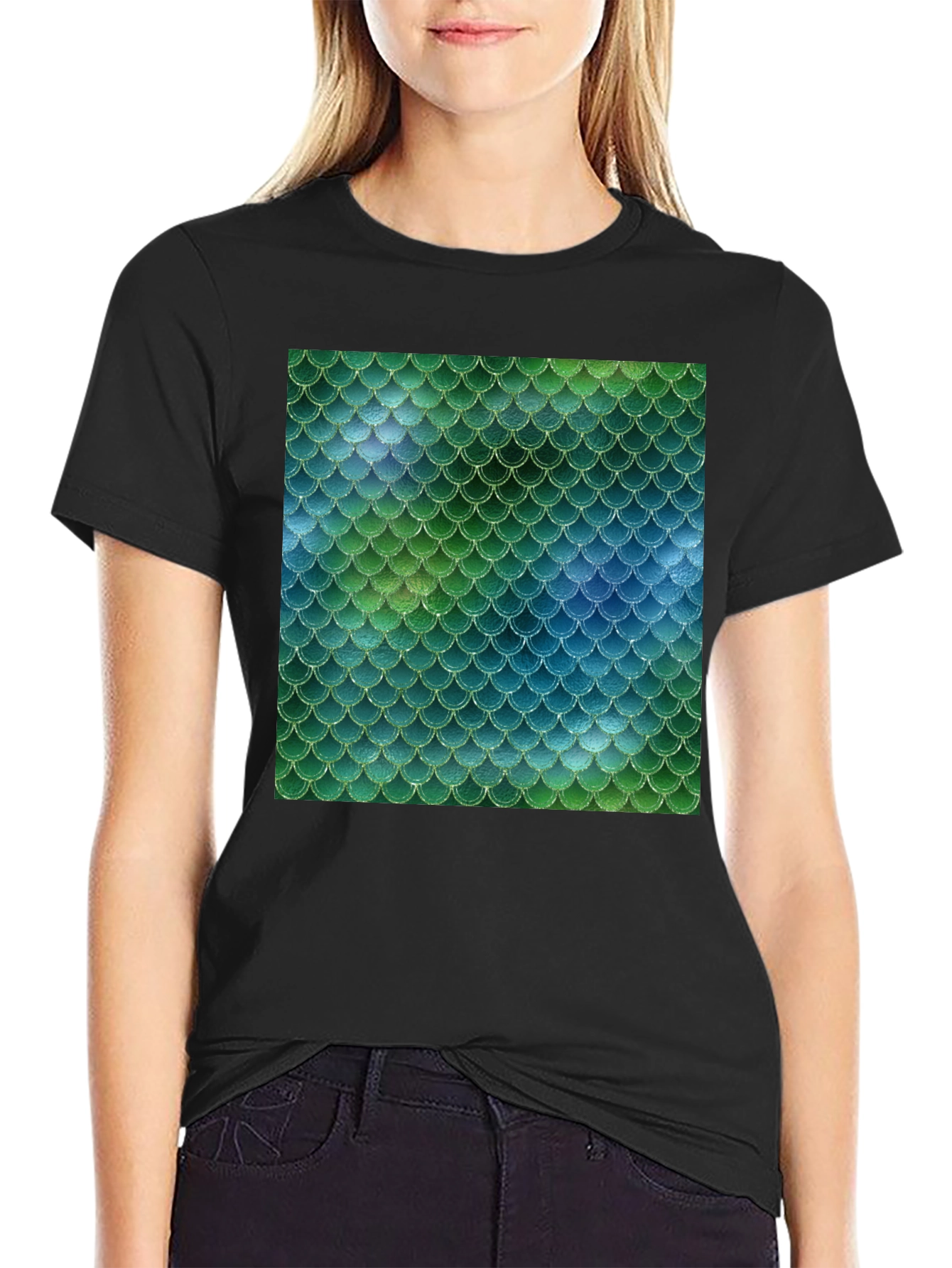 Mermaid Scale Tee - Black Stylish Casual T-Shirt